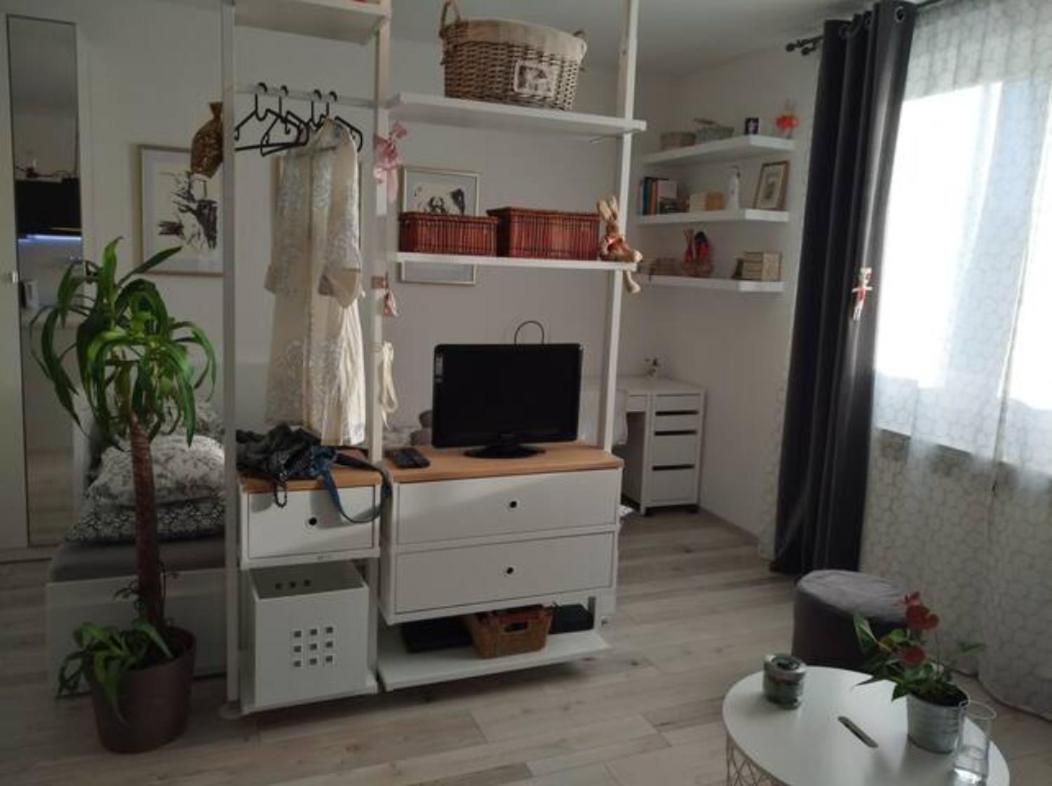 New Studio Apartment Sun With Free Parking Zagreb Eksteriør bilde