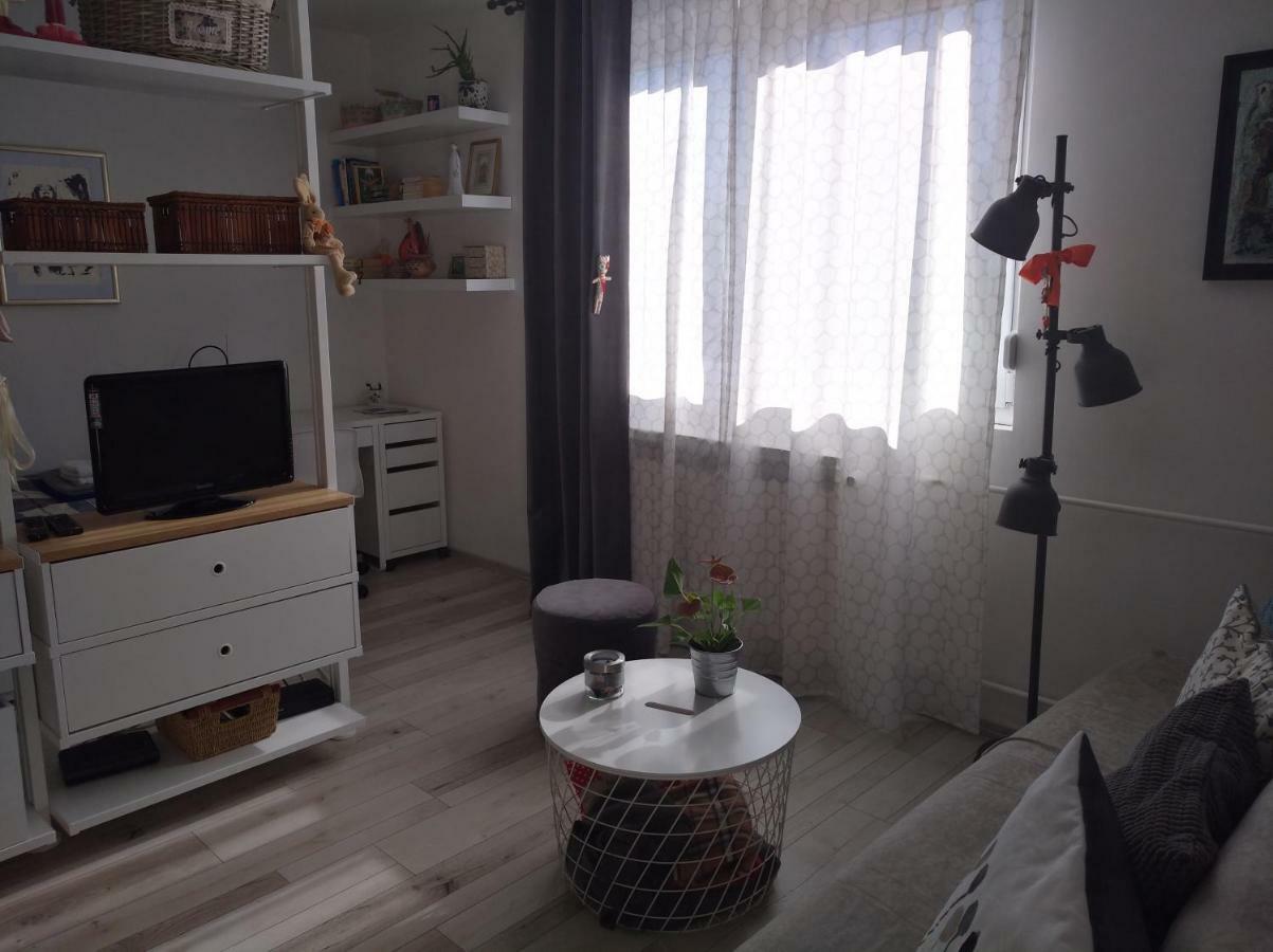 New Studio Apartment Sun With Free Parking Zagreb Eksteriør bilde