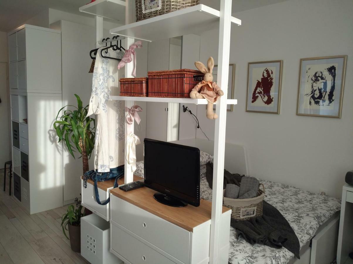 New Studio Apartment Sun With Free Parking Zagreb Eksteriør bilde